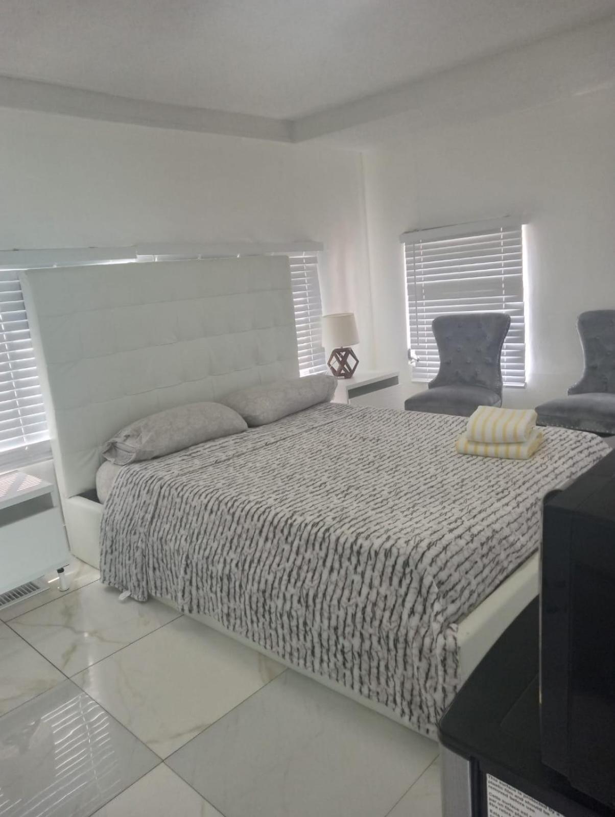 1161 Studio 1 Miami Tamiami Ngoại thất bức ảnh